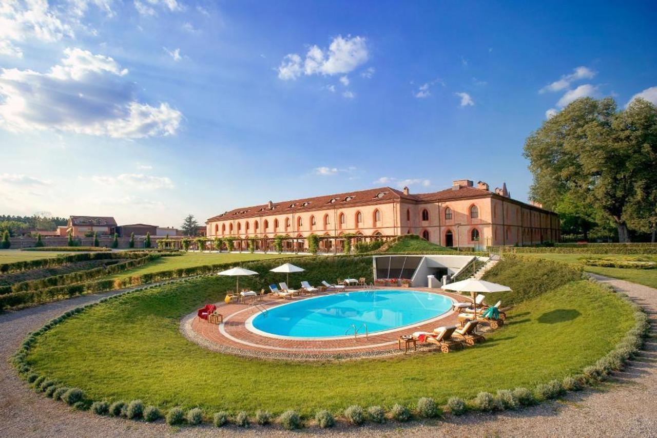 Albergo Dell'Agenzia Bra Dış mekan fotoğraf