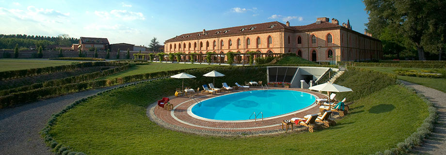 Albergo Dell'Agenzia Bra Dış mekan fotoğraf